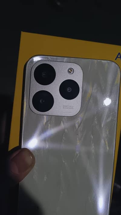 Realme 15T