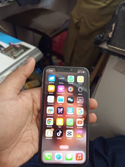 I phone xs