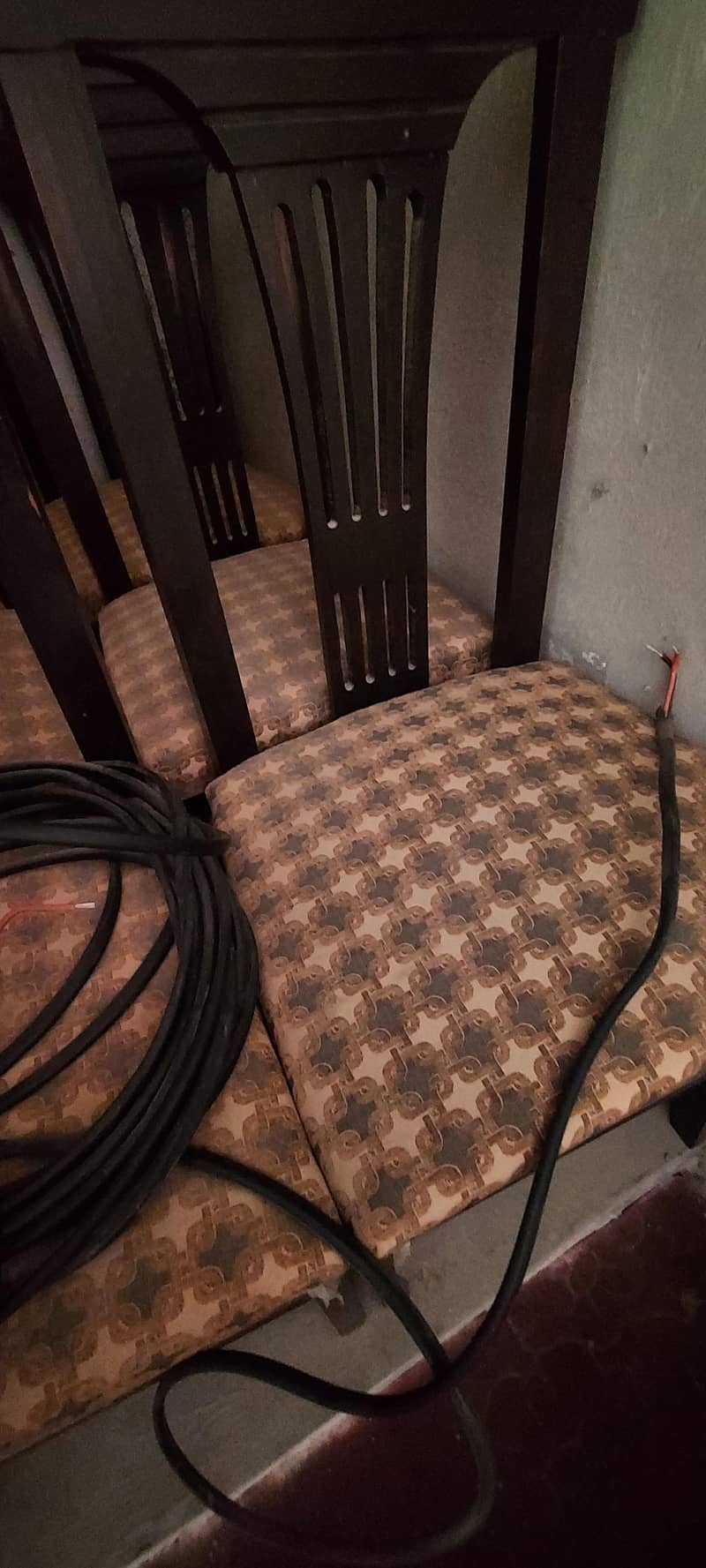 Dining Table And chairs 3