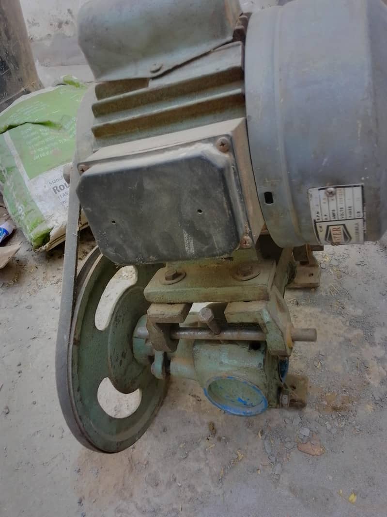 Donkey Pump 8