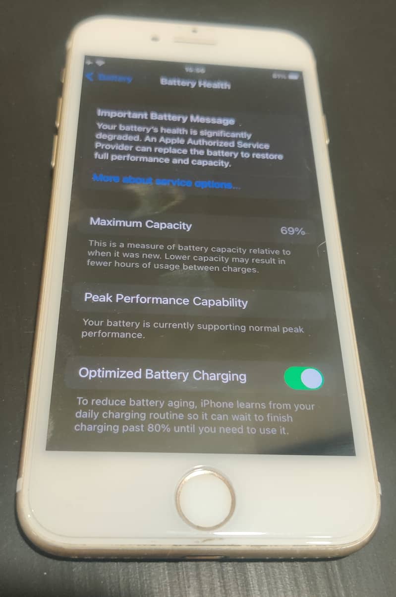 Apple iPhone 7 11