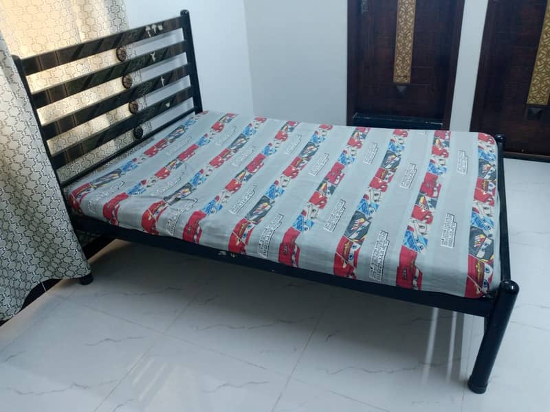 Single bed 1