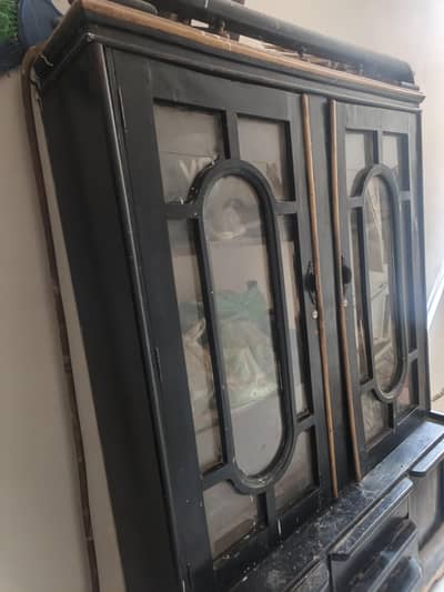Crockey showcase for sale