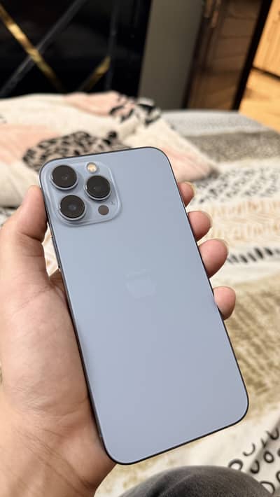 Apple iPhone 13 Pro Max 256gb with box