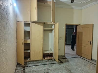SEPARATE GATE 5 MARLA LOWER PORTION FOR RENT