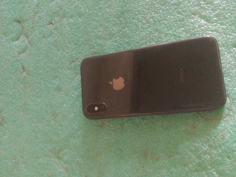 Apple iPhone X 0
