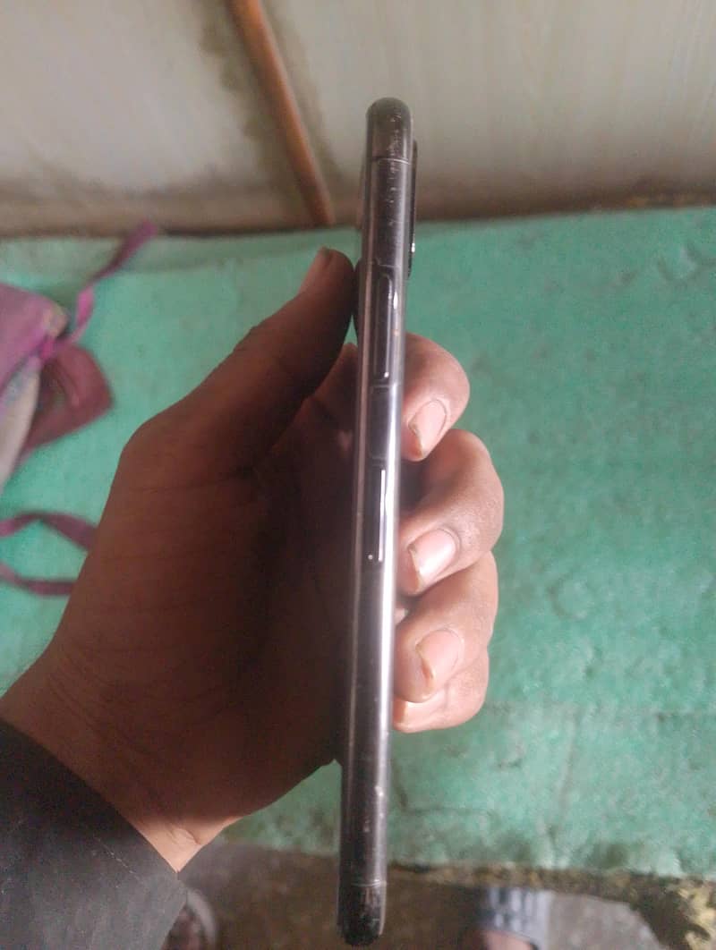 Apple iPhone X 2