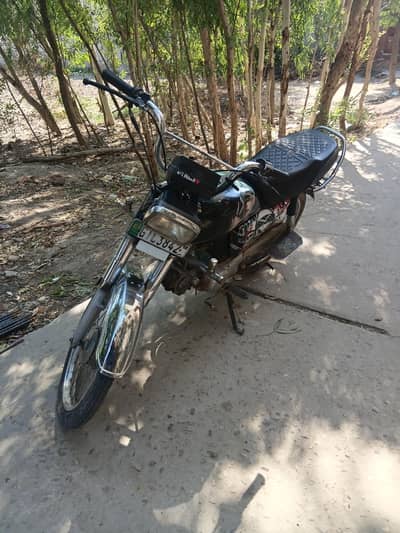 CD 70 bike for sale very low prize
