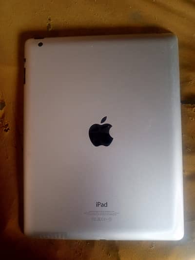 Apple iPad 32GB | Working Perfect | Minor Glass Crack | Urgent Sale