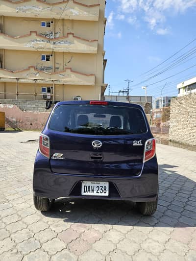 Daihatsu Mira 2013