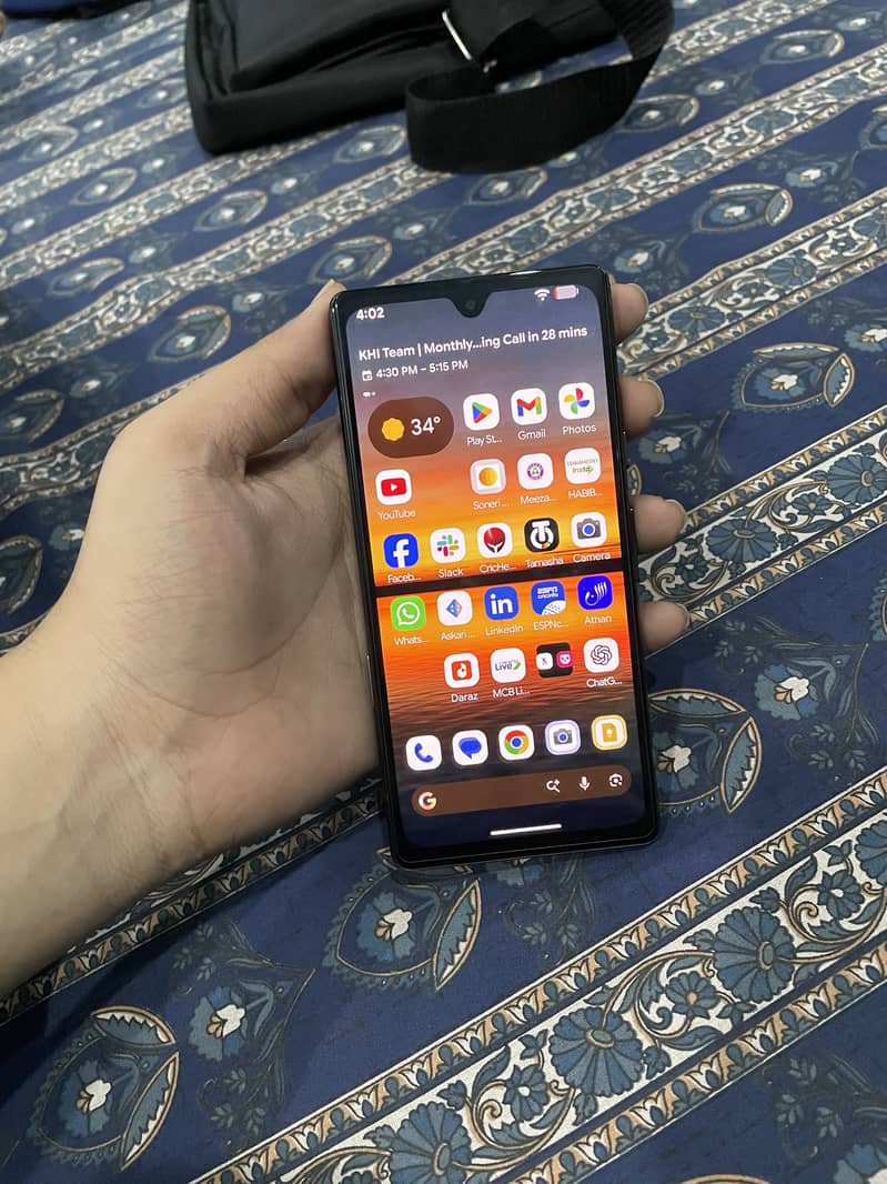 Google Pixel 7a 4