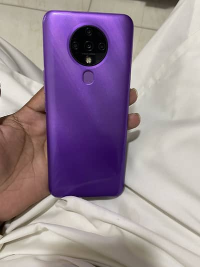 Tecno Spark 6 4/64 with box