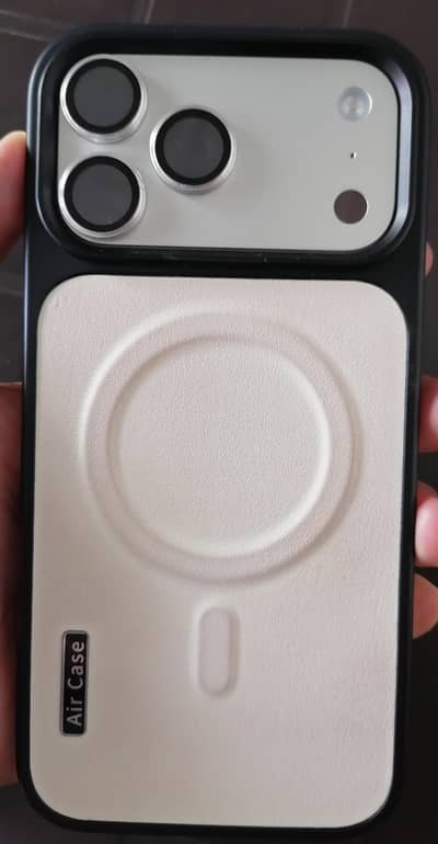 iPhone 17 Pro Max with box