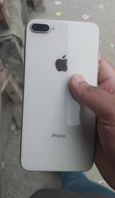 Apple iPhone 8 Plus