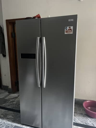 Signature double door fridge