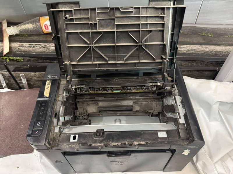 HP laser printer 3