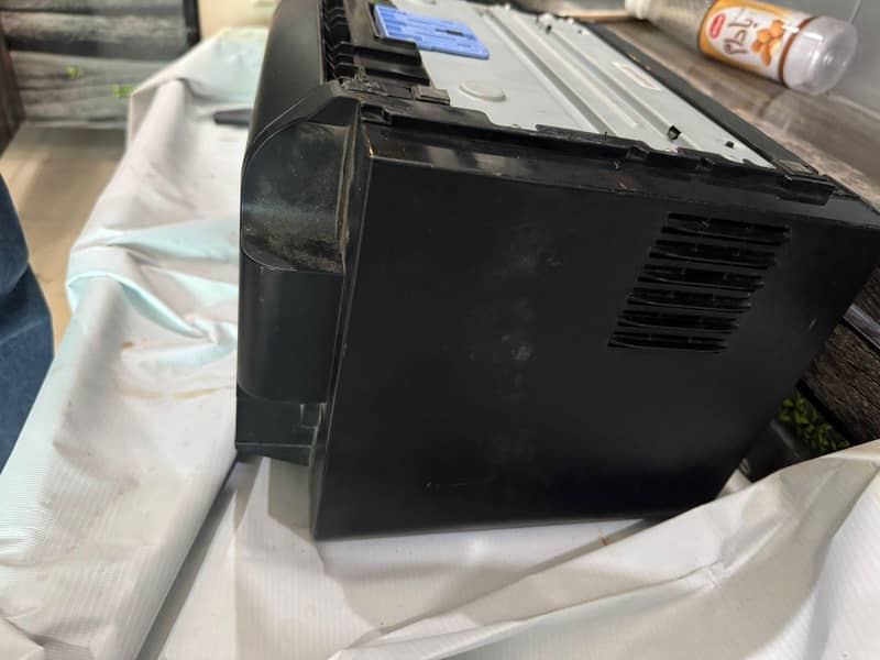 HP laser printer 4