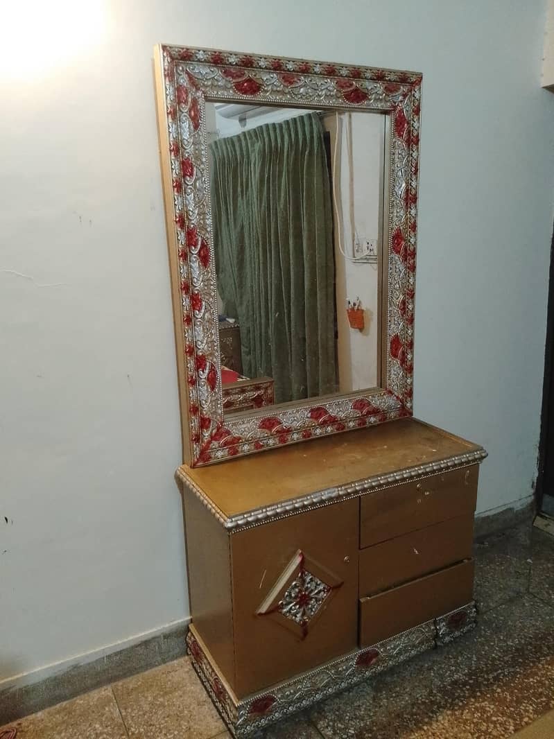 Double bed side tables dressing 3