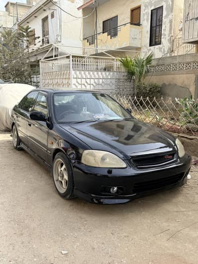 Honda Civic 1999 Sunroof Variant