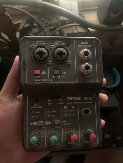 Teyun Q12 Audio Mixer / USB Audio Interface - Like New