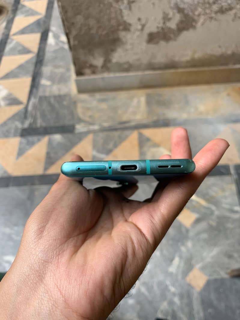 OnePlus 8 4