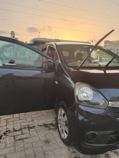 Daihatsu Mira 2015