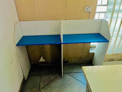 Premium Quality Office Table / Study Desk for Sale (Excellent Conditi