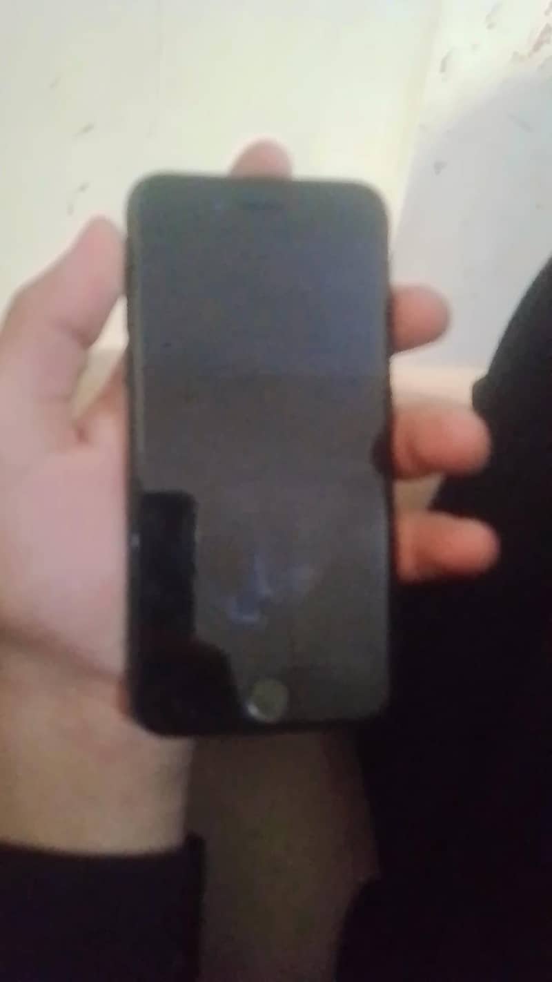 iPhone 7 0