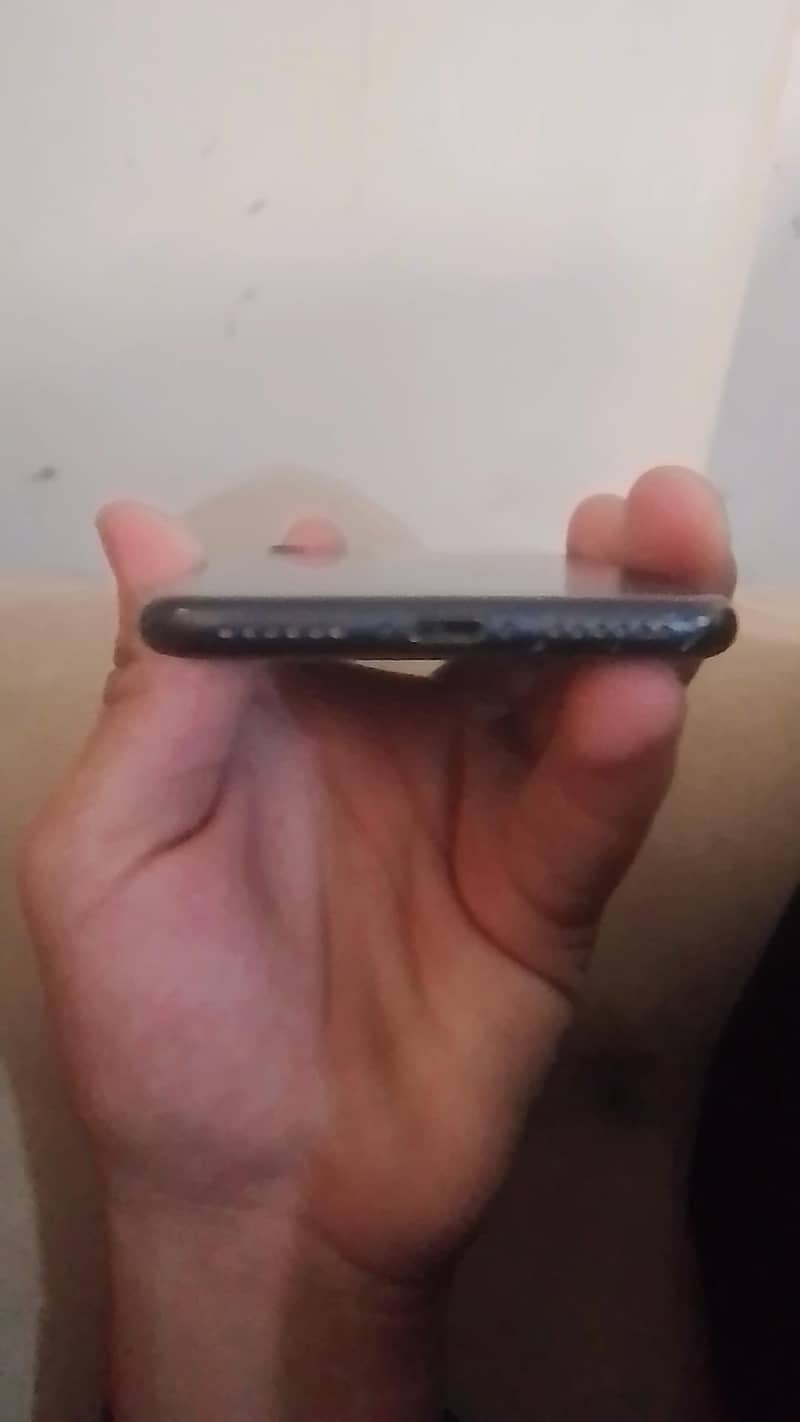 iPhone 7 1