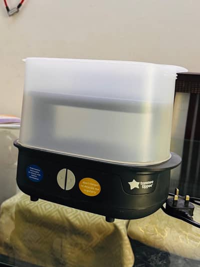 Feeder steriliser and warmer