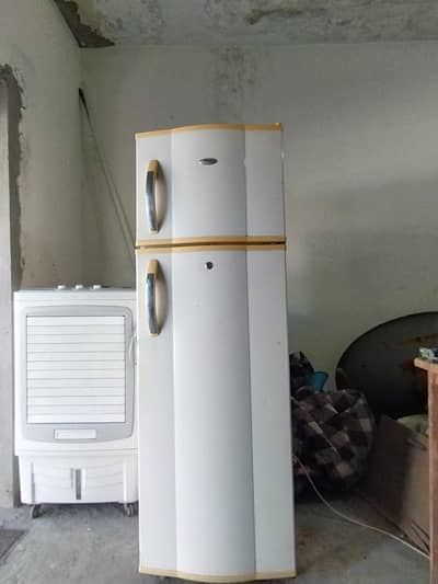 Whirlpool WBM 327 WH Frost-Free Refrigerator - Urgent Sale