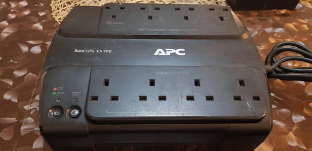 APC ES-700 (without battery)