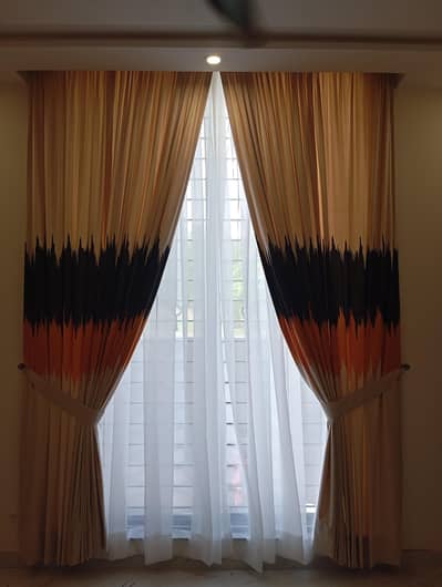 Curtain Allah type of Design