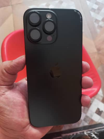LUSH CONDITION FROM USA. 512GB. Betry health 95.