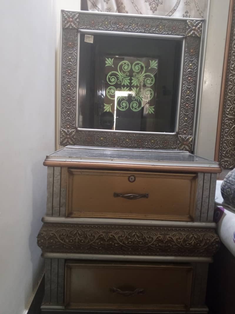 furniture 2