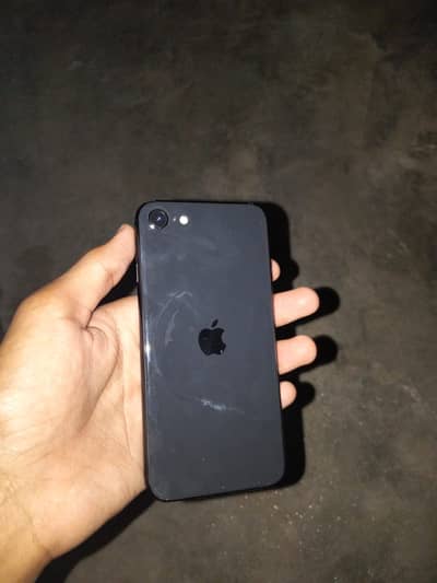 Apple iPhone SE