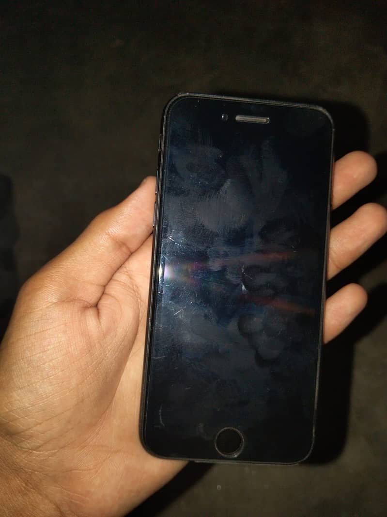 Apple iPhone SE 3