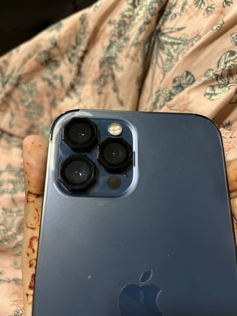 iPhone 12 pro max 5