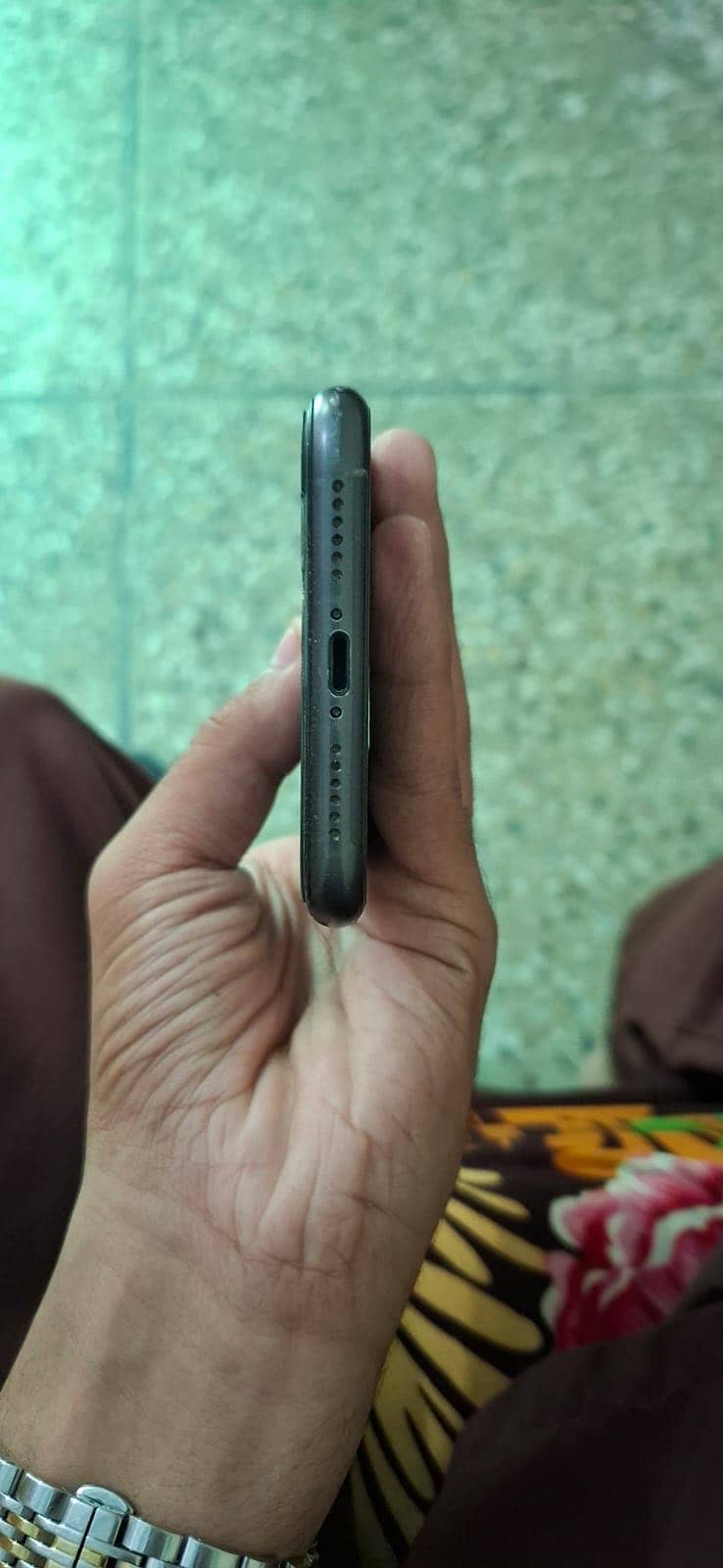 Apple iPhone 11 7