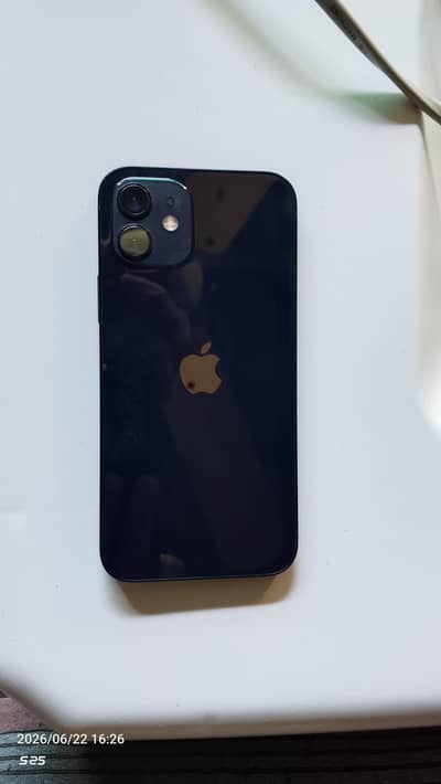 Apple iPhone 12