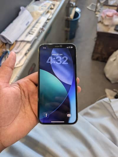 Apple iPhone 12 Pro