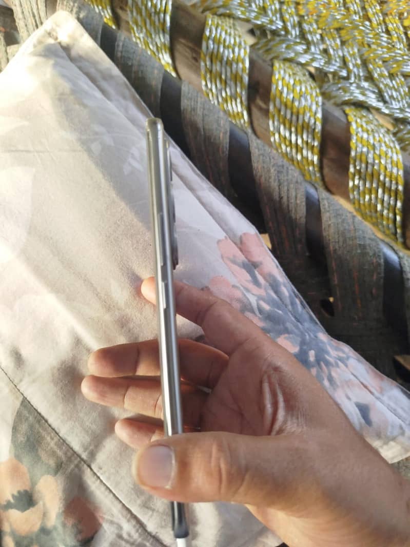 Tecno CAMON 40 Pro plus 3