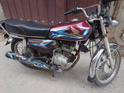 Hoda 125 special edition self start
