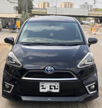 Toyota Sienta GLED DUAL DOOR 2017-23 (B2B)