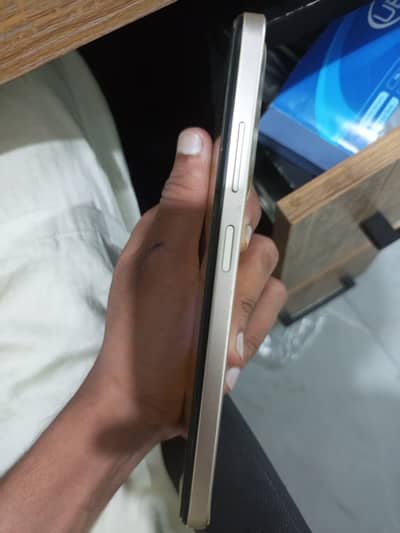 Infinix Smart 8 Pro