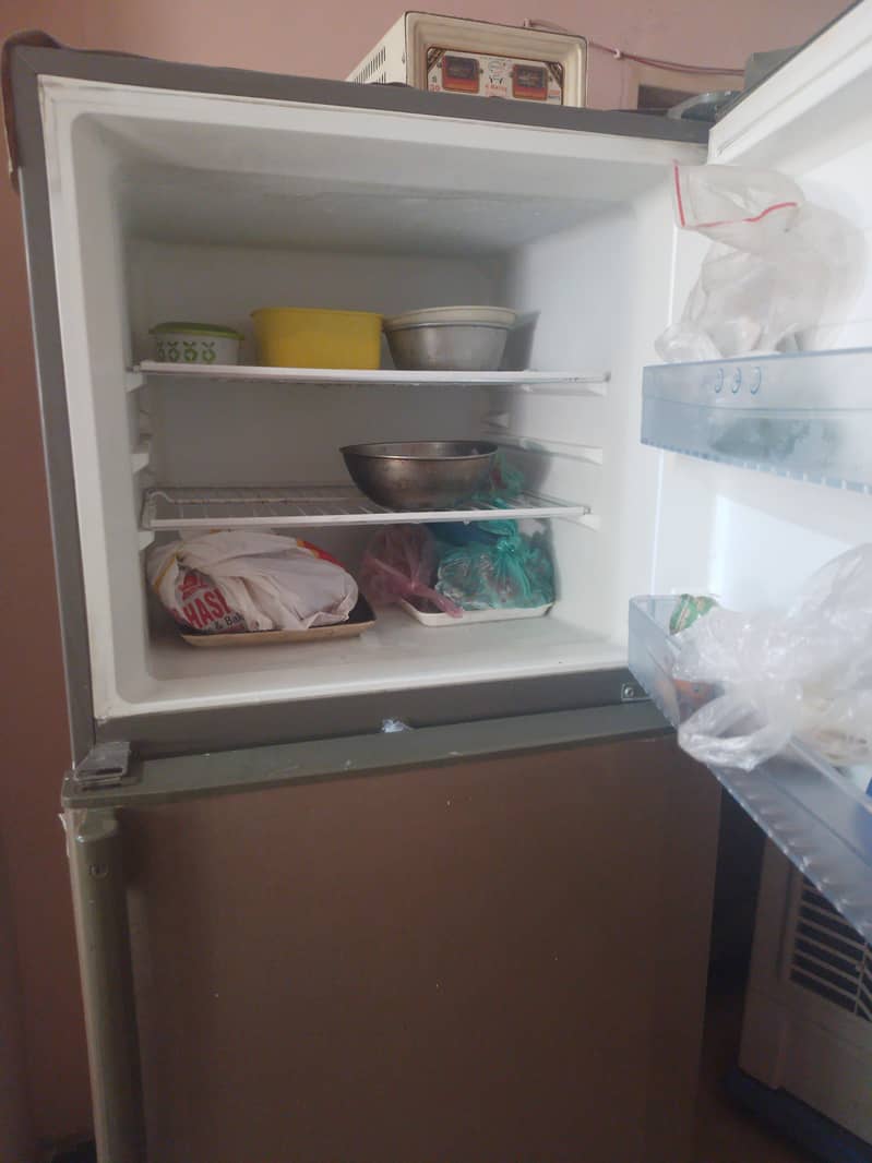 refrigerator 2