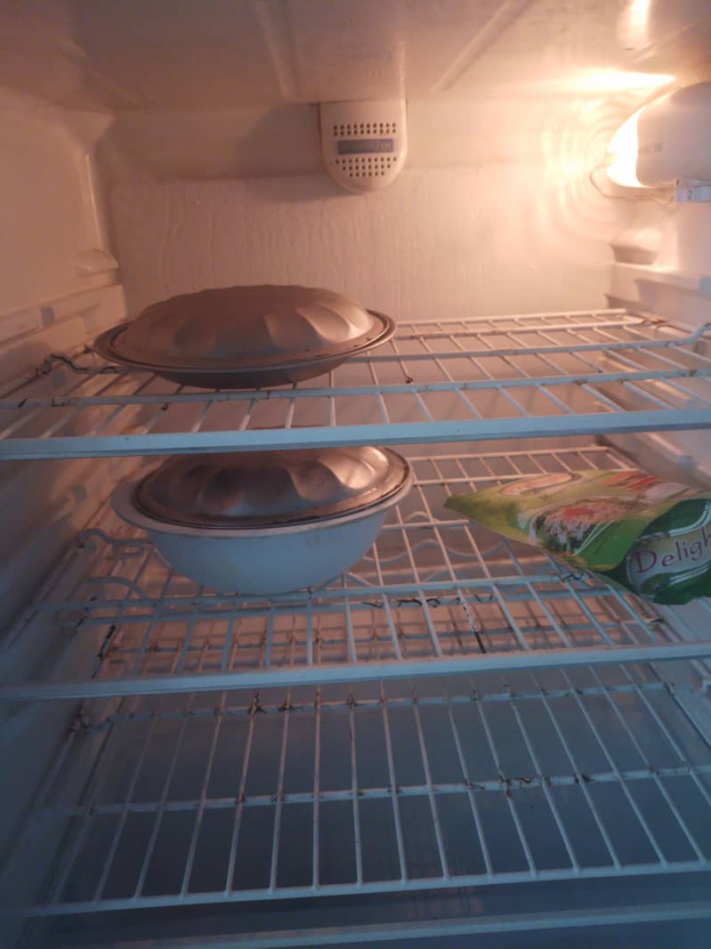 refrigerator 4