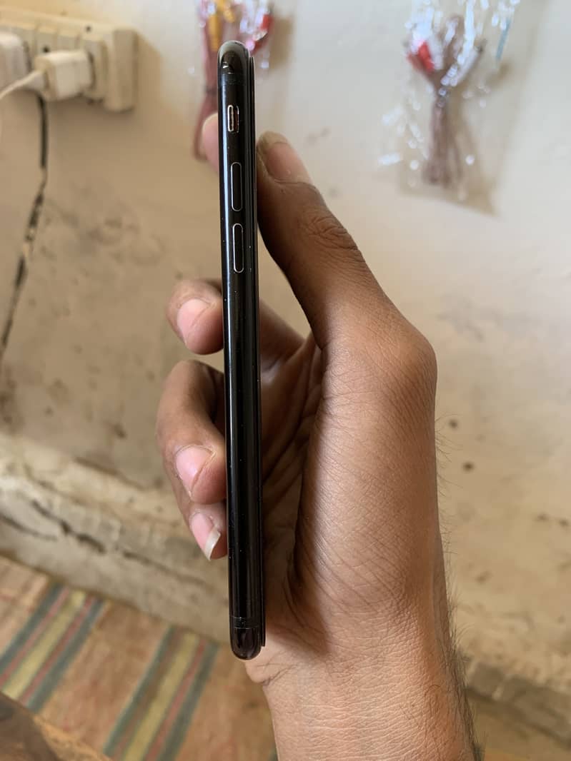 Apple iPhone 7 PTA 5