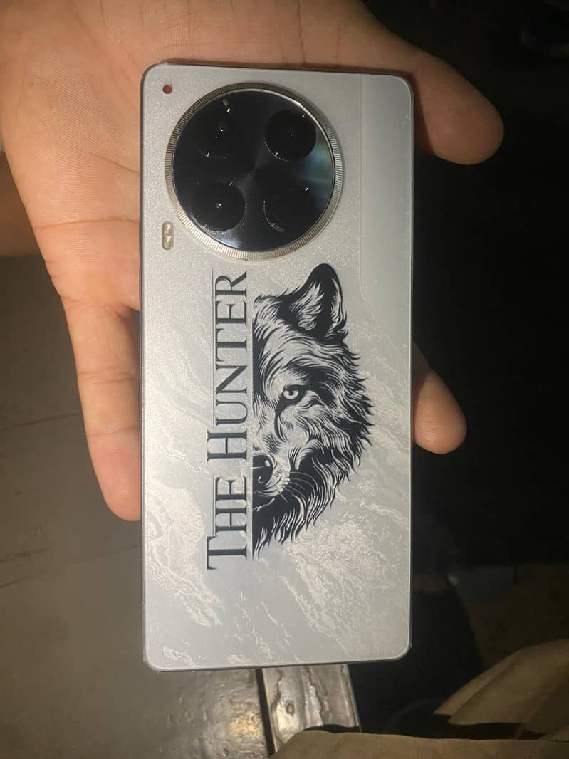 Tecno CAMON 30 2