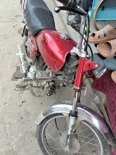 Union star bilkul Ok bike just buy and use Islamabad num